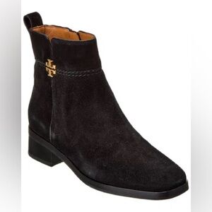 NWOT Black Suede Turnlock ‘Everly’ Suede Flat Ankle Boots | Size 6